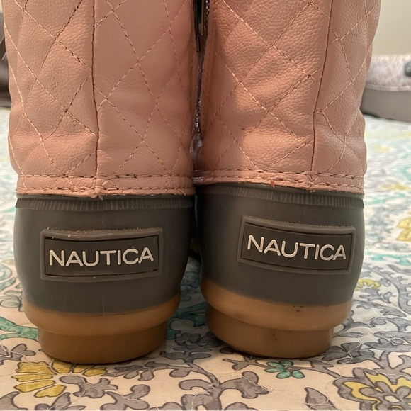 nautica • dorsay rubber toe duck boot in blush/grey - Picture 9 of 13
